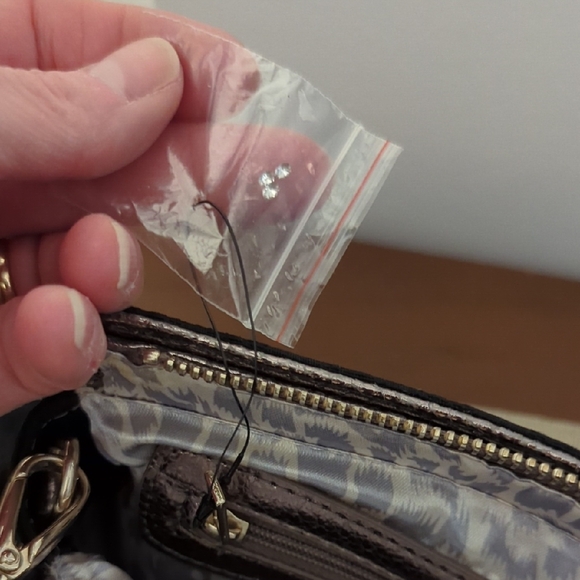 GUESS Black and Gold Women's Bag - Picture 6 of 13